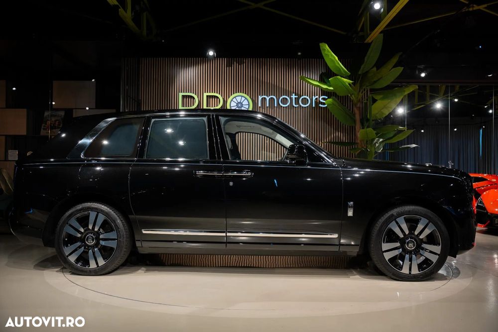 Rolls-Royce Cullinan - 14