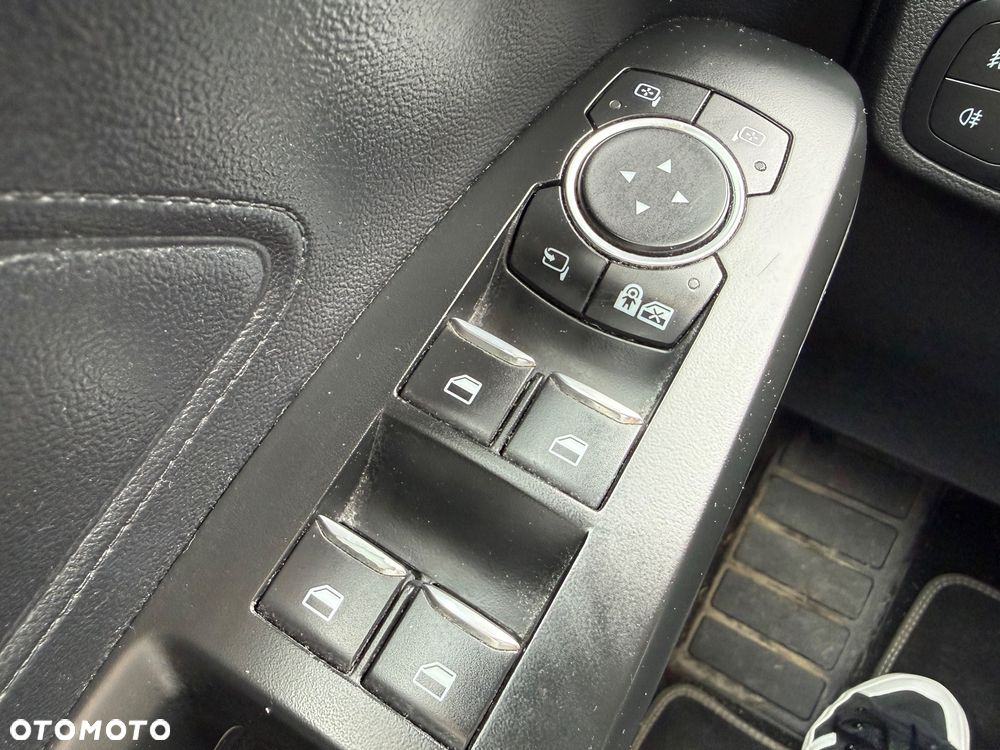 Ford Focus - 17