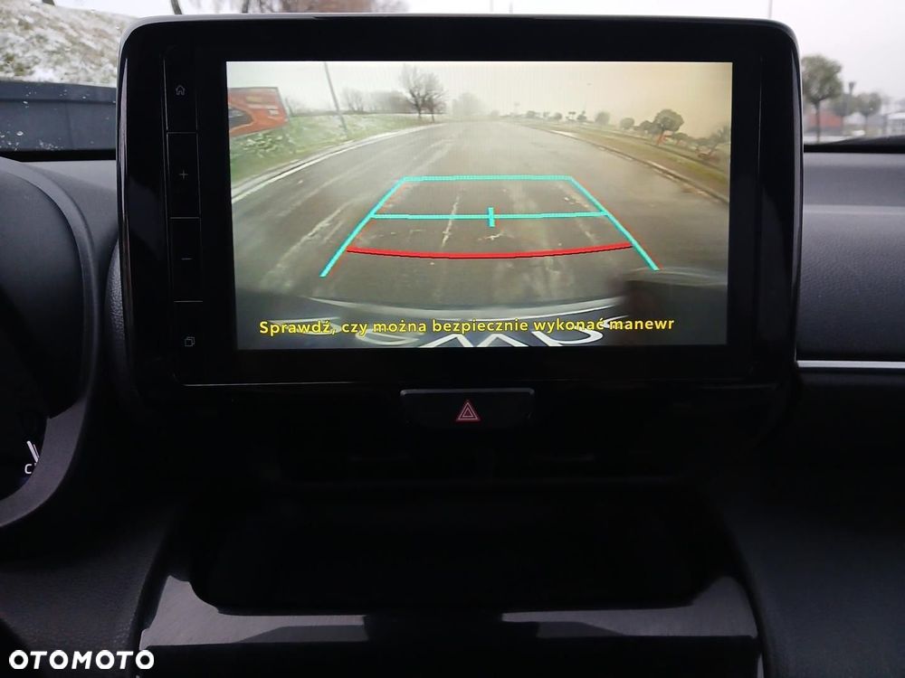 Toyota Yaris Cross Hybrid 1.5 Comfort - 31