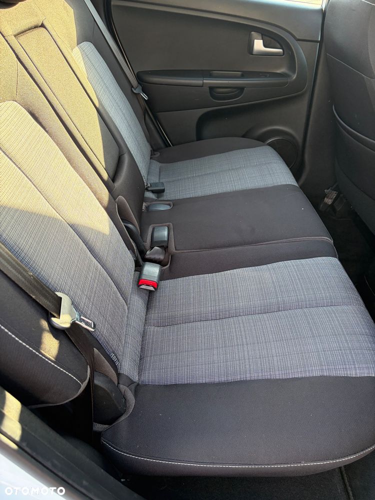 Kia Venga 1.4 CVVT Titanium Collection - 34