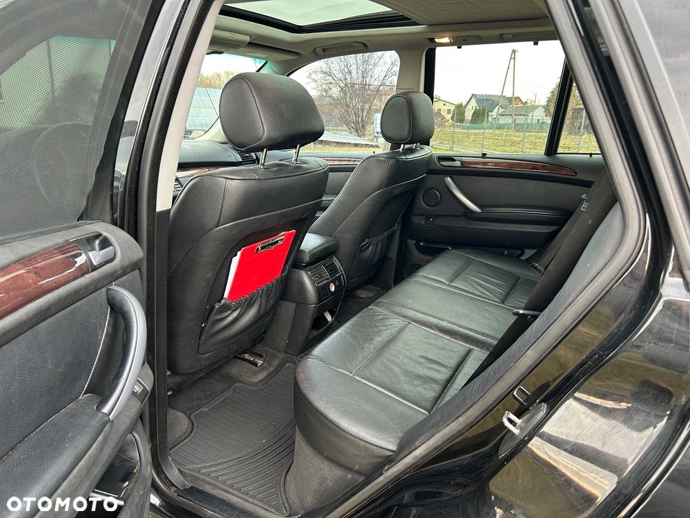 BMW X5 3.0 i - 7