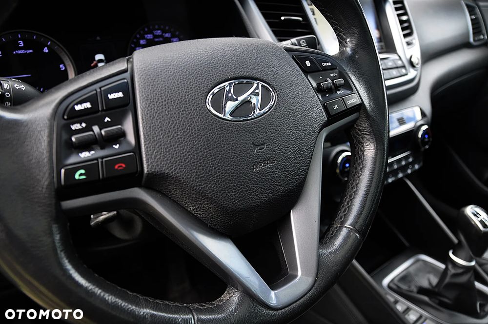 Hyundai Tucson 2.0 CRDi 2WD Trend - 16