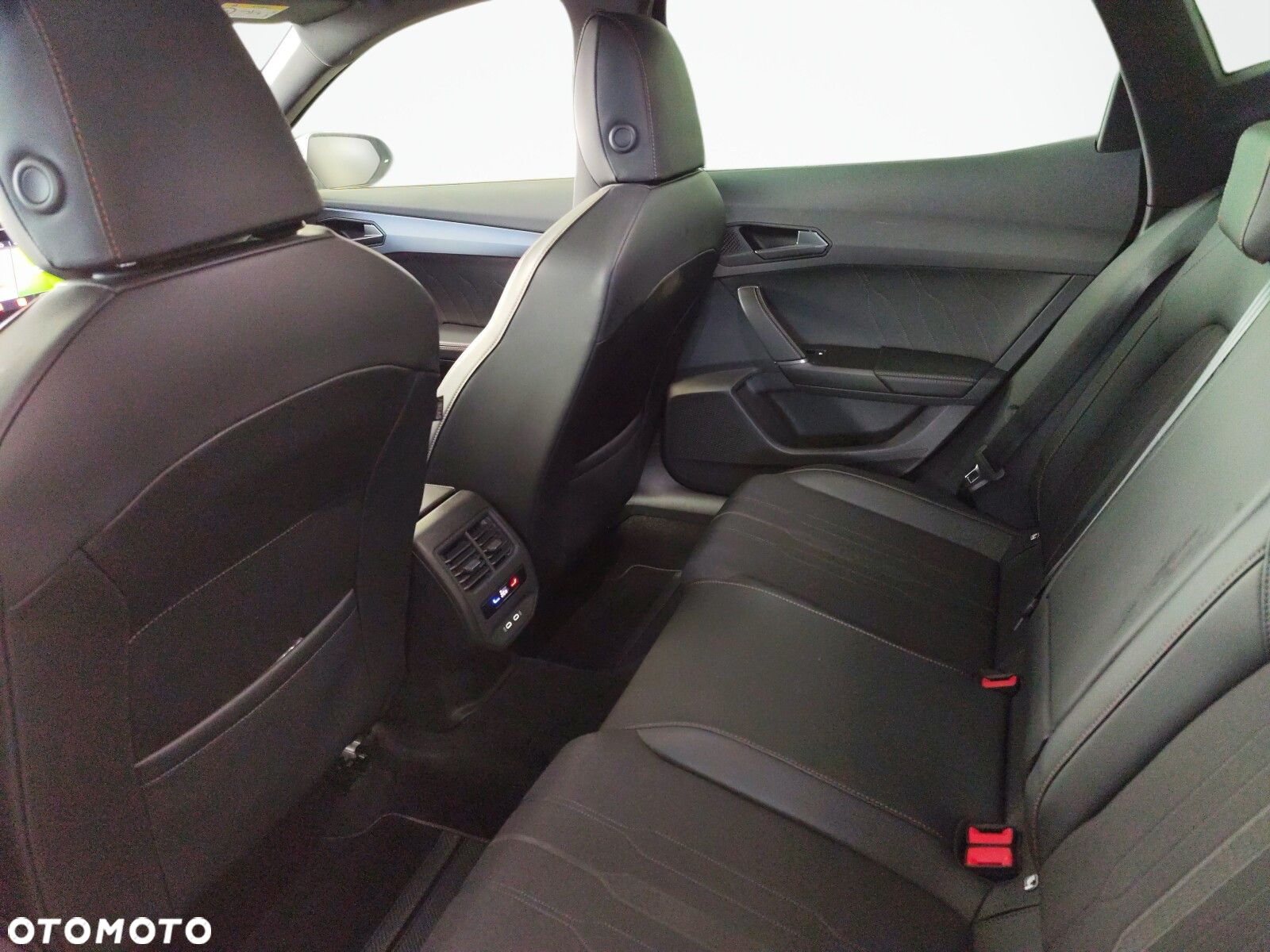 Cupra Formentor - 12