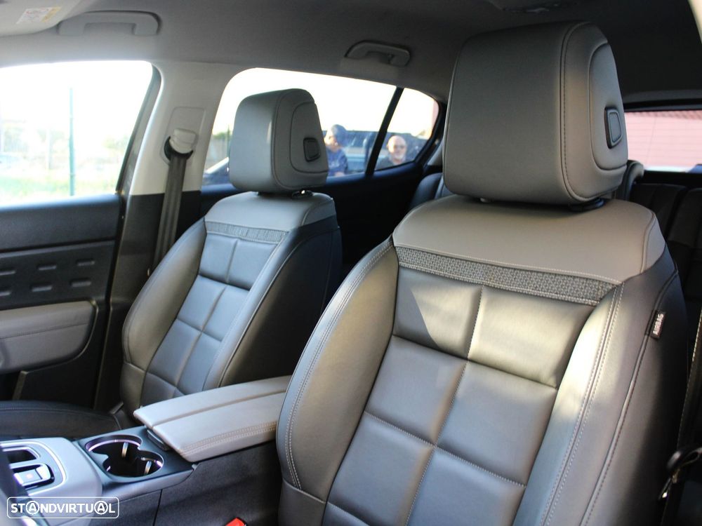 Citroën C5 Aircross 1.2 PureTech Shine EAT8 - 5