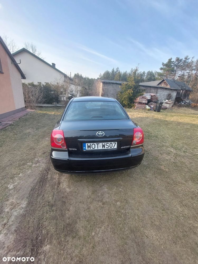 Toyota Avensis 1.8 VVT-i Luna - 6