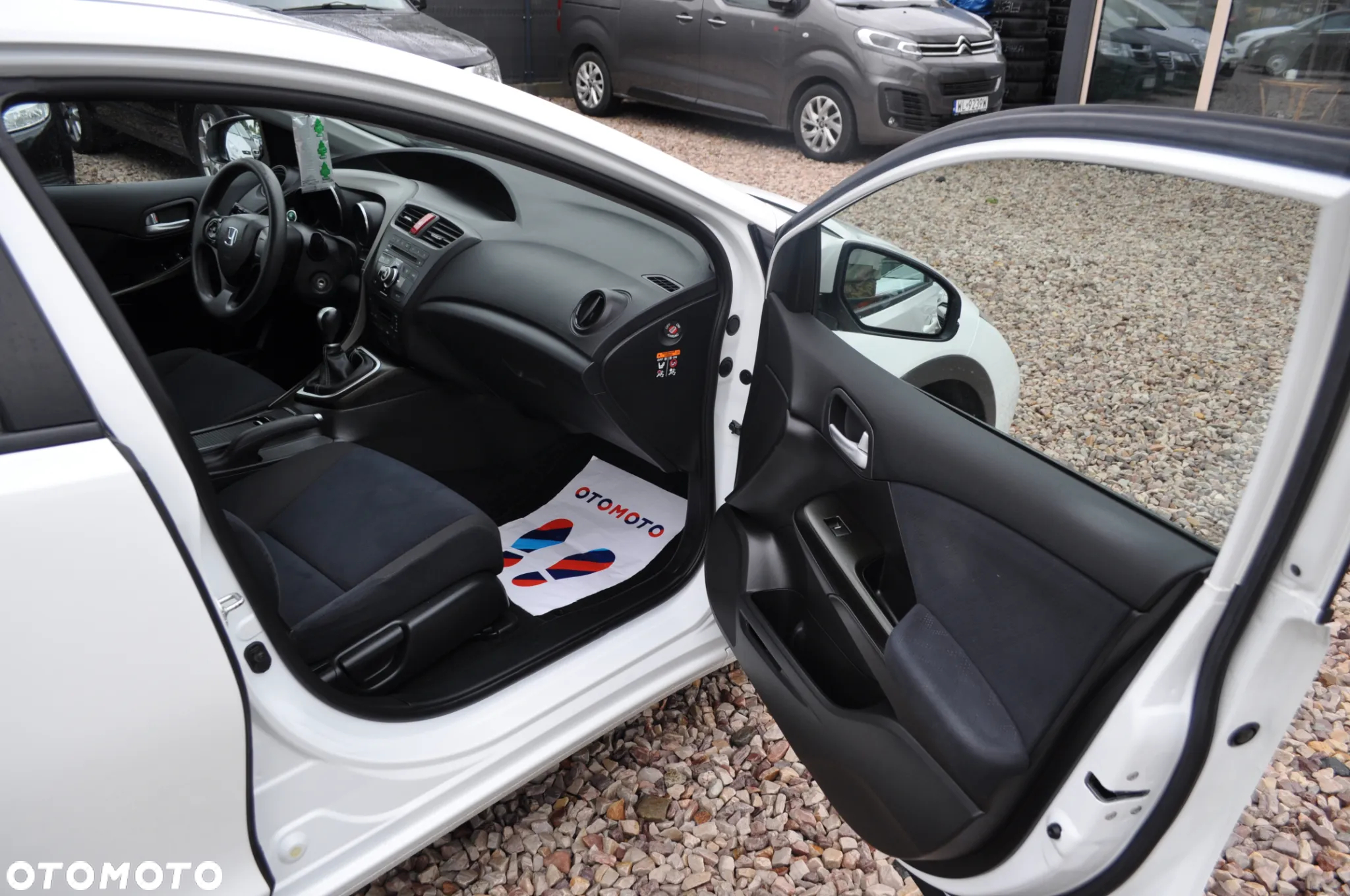 Honda Civic 1.4 i-VTEC Comfort - 13