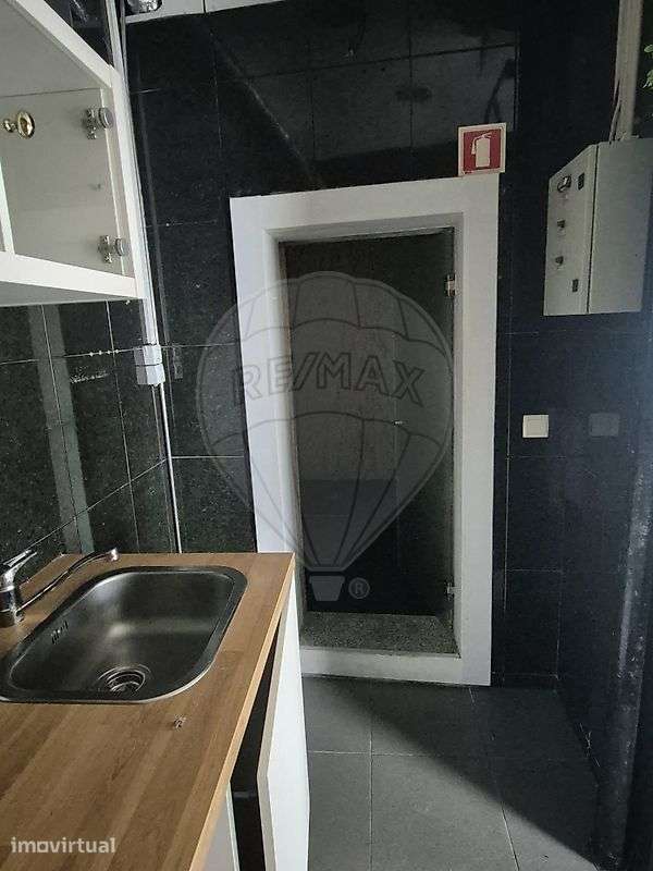 Loja  para arrendamento - Grande imagem: 5/9