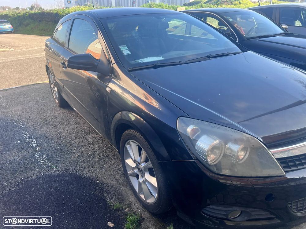 Opel Astra GTC 1.7 CDTi - 14
