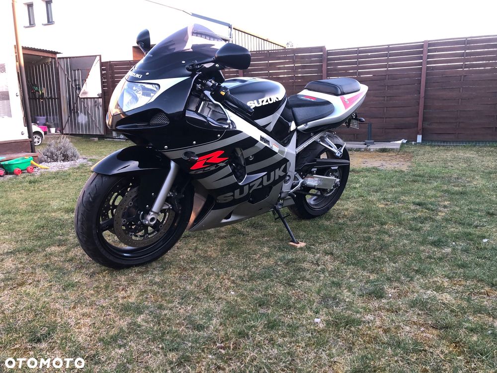 Suzuki GSX-R - 4