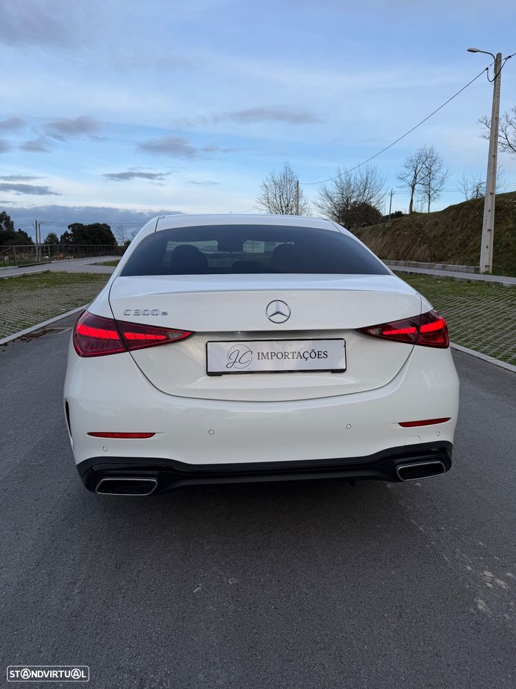 Mercedes-Benz C 300 e AMG Line - 4