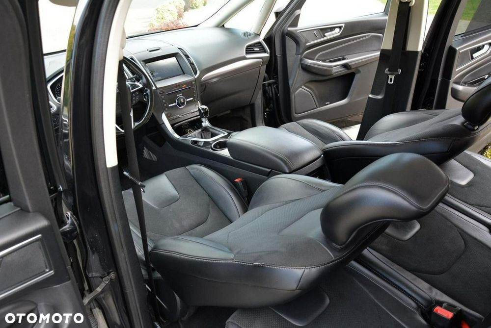 Ford S-Max 2.0 TDCi Titanium - 21