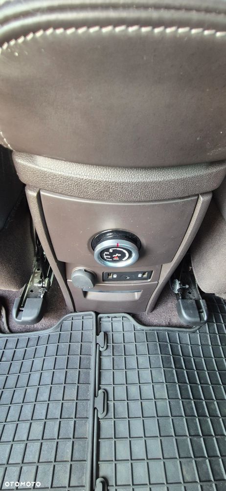 Renault Espace 1.8 TCe Energy Initiale Paris EDC 7os - 11
