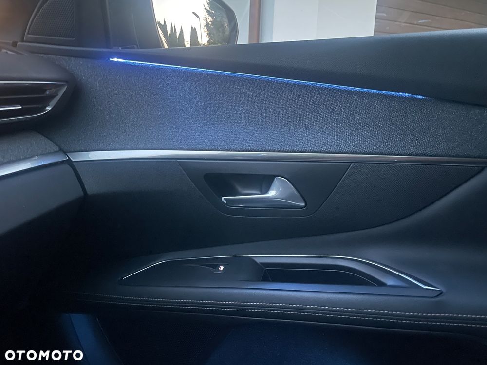 Peugeot 3008 1.5 BlueHDi GT Pack S&S EAT8 - 35
