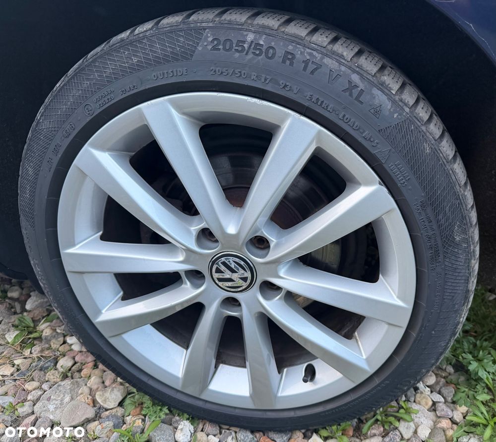 Volkswagen Passat 2.0 TDI 4Motion DSG BlueMotion Tech Highline - 38