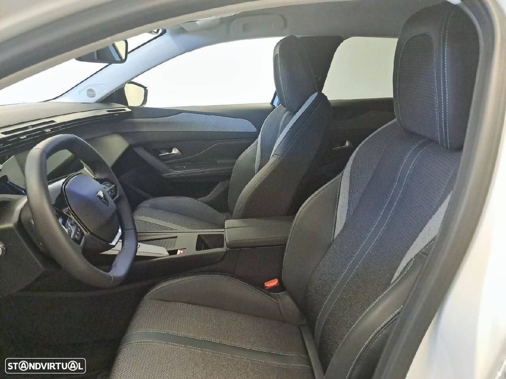 Peugeot 408 1.2 Hybrid Allure e-DCS6 - 9