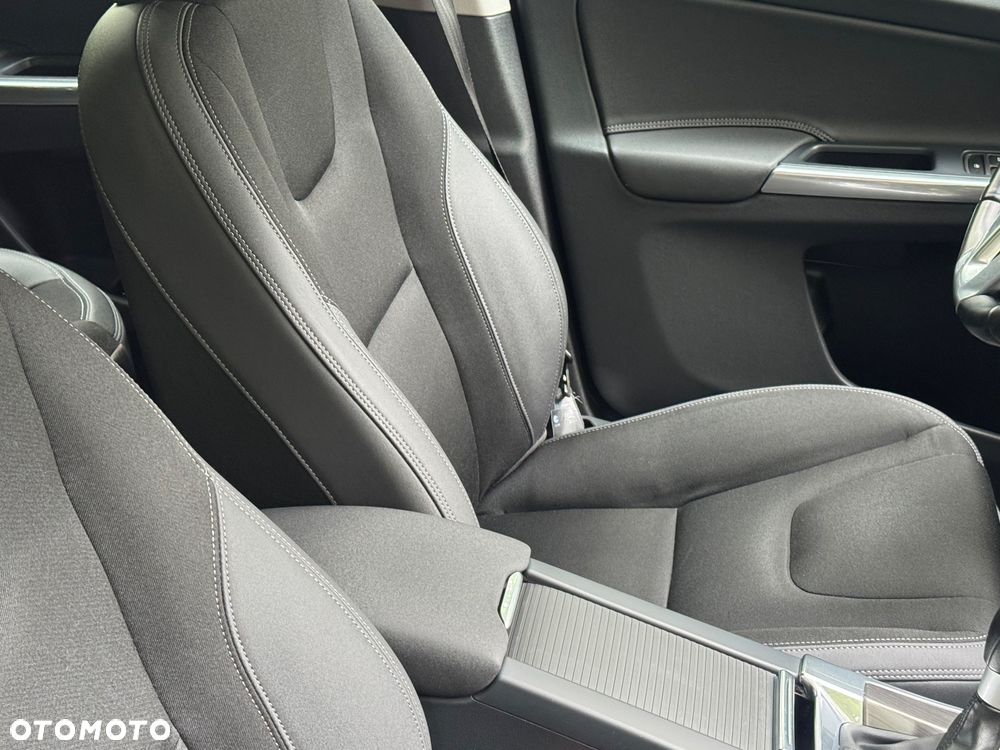 Volvo XC 60 D3 Edition Pro - 20