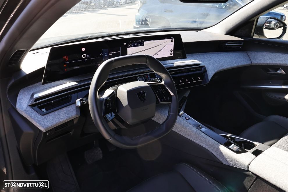 Peugeot 3008 1.2 Hybrid Allure e-DCS6 - 15