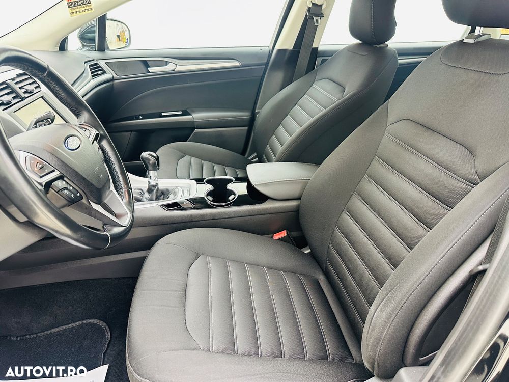 Ford Mondeo - 10