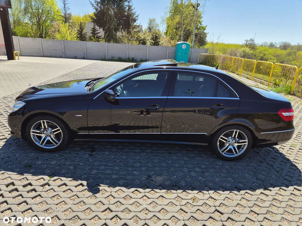 Mercedes-Benz Klasa E 250 CDI 4-Matic BlueEff Avantgarde - 8