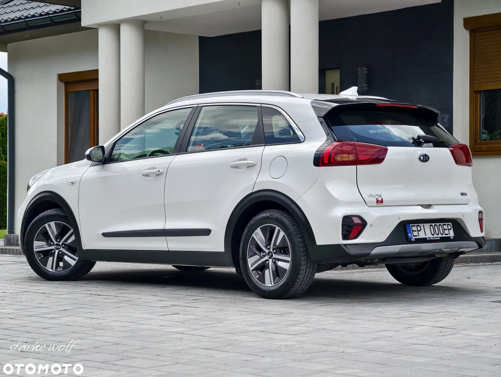 Kia Niro 1.6 GDI Hybrid L Business Line - 40