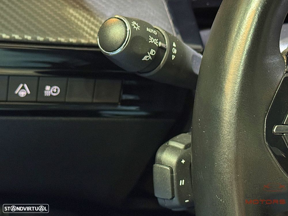 Peugeot 508 SW 1.6 Hybrid Allure e-EAT8 - 23