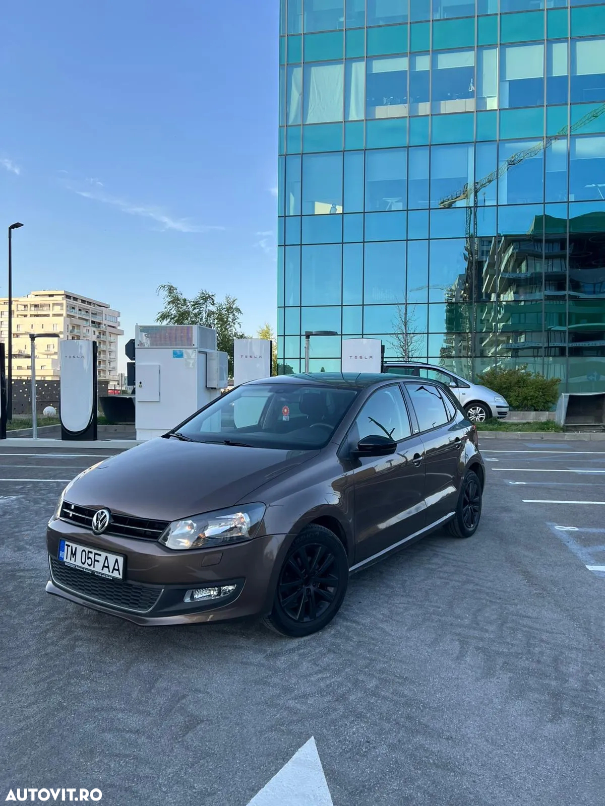 Volkswagen Polo - 5