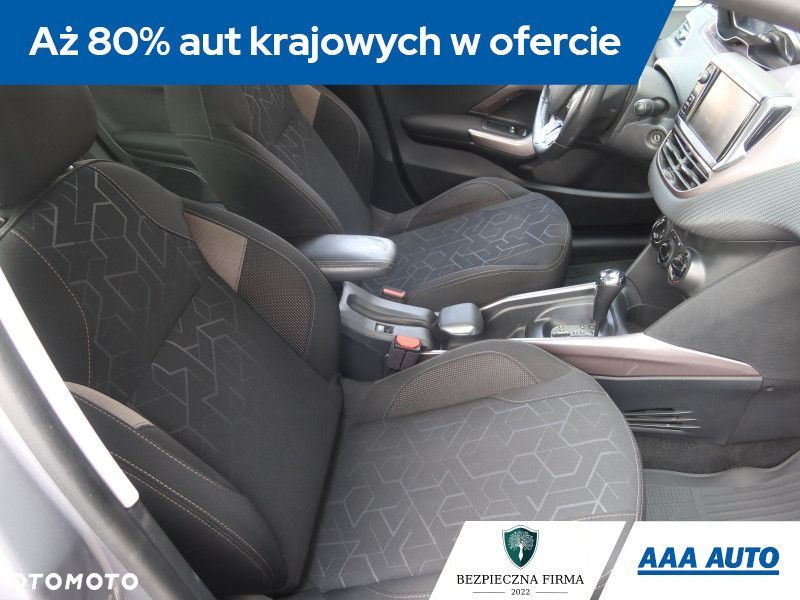 Peugeot 2008 - 11