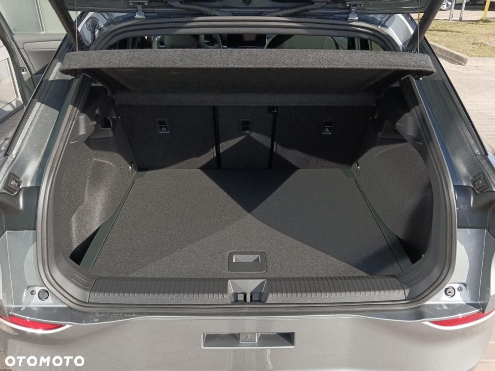 Volkswagen T-Roc - 24