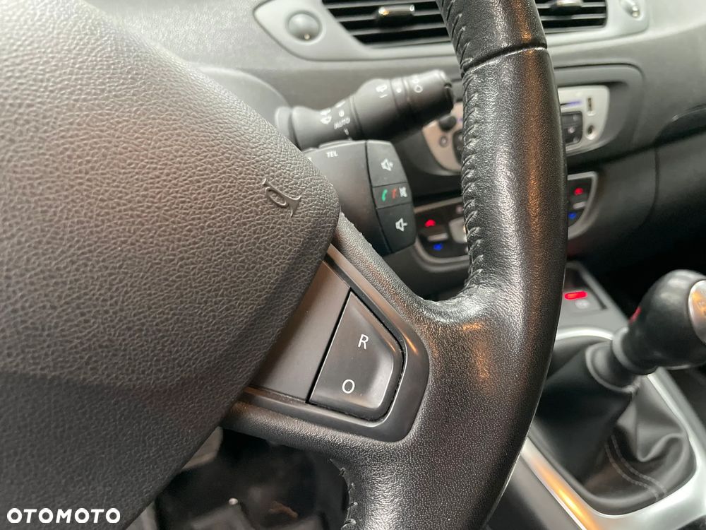 Renault Grand Scenic Gr 1.2 TCe Energy Limited - 27