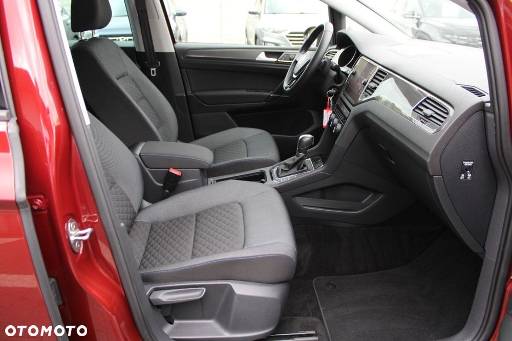 Volkswagen Golf Sportsvan - 27