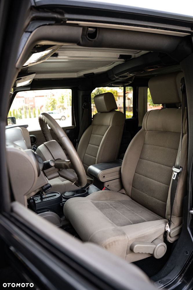Jeep Wrangler Unlimited 2.8 CRD Rubicon - 7