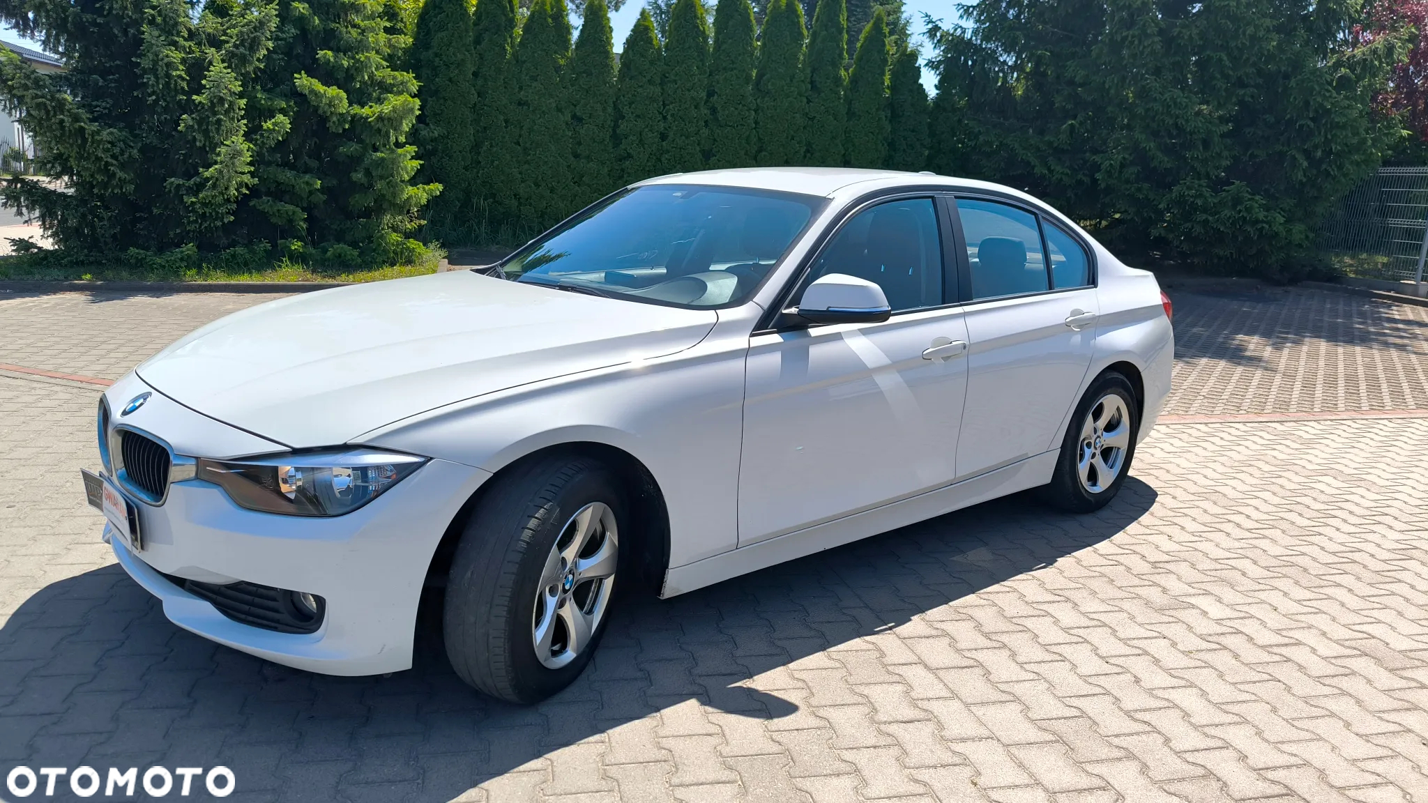BMW Seria 3 320d - 11