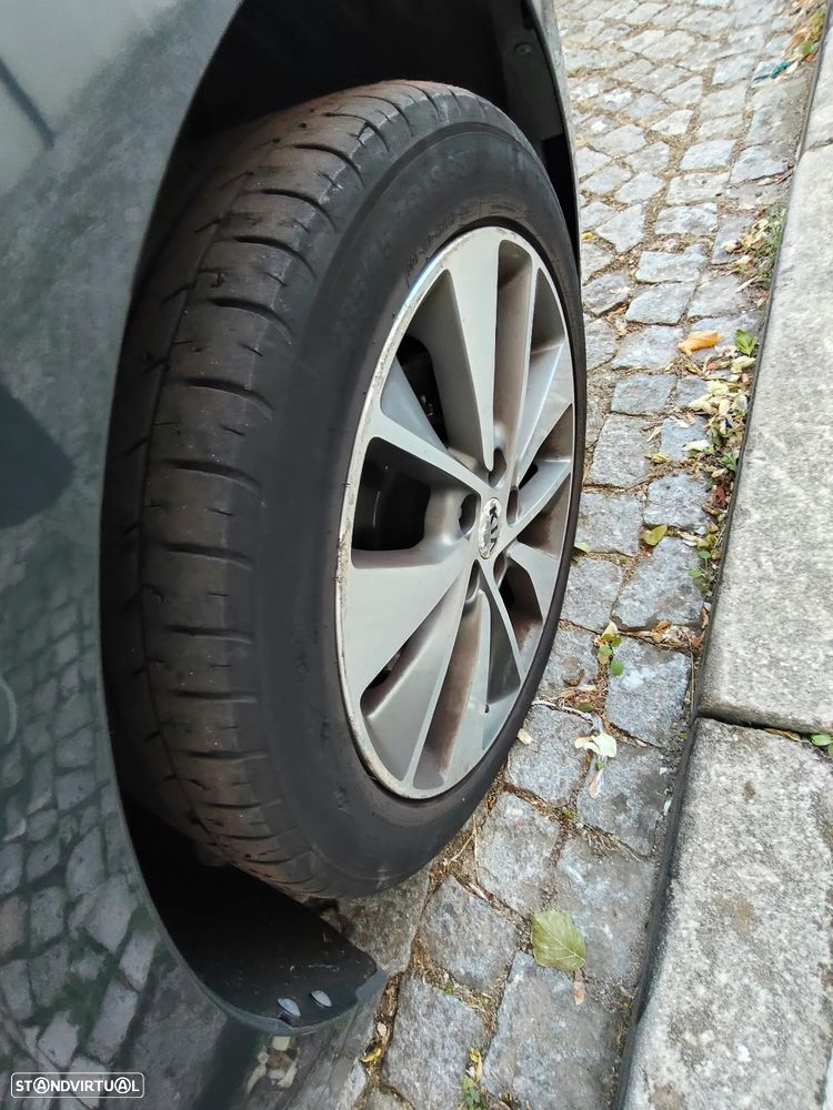 Kia Optima SW - 7