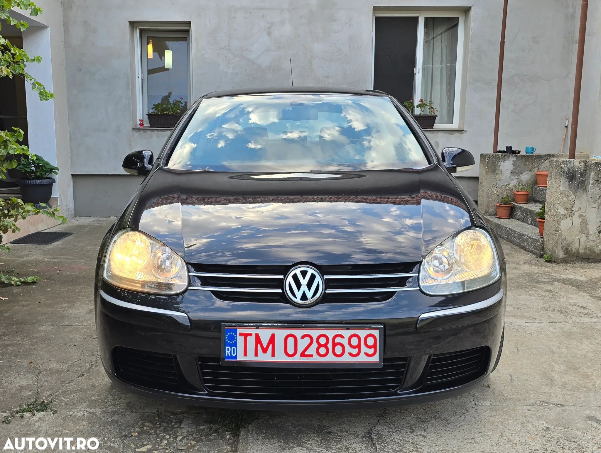 Volkswagen Golf 1.6 Comfortline - 1