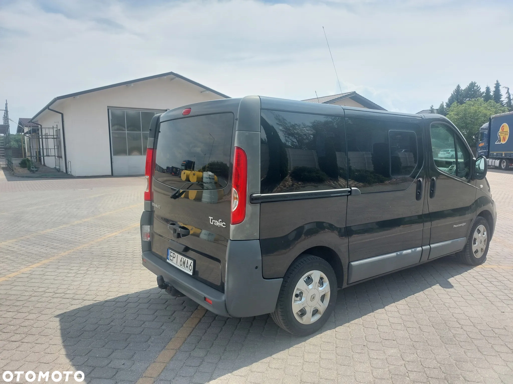Renault Trafic - 3