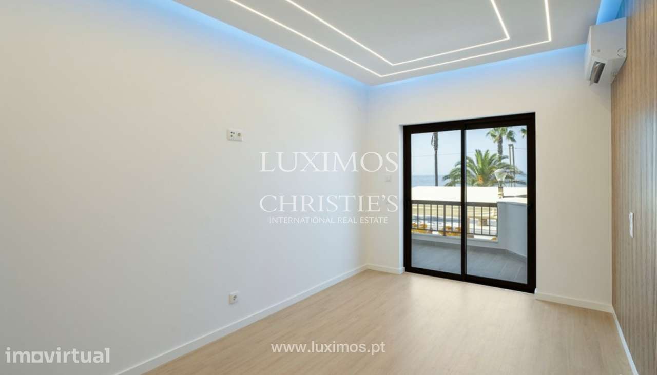 Apartamento T3, frente mar, à venda em Quarteira, Algarve - Grande imagem: 4/25