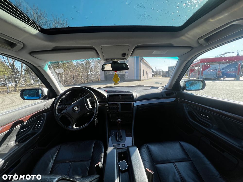 BMW Seria 7 - 4