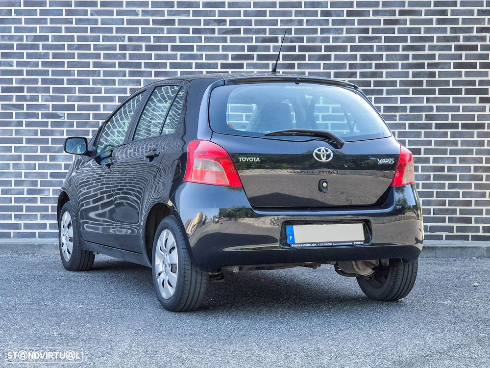 Toyota Yaris 1.0 VVT-i AC - 12