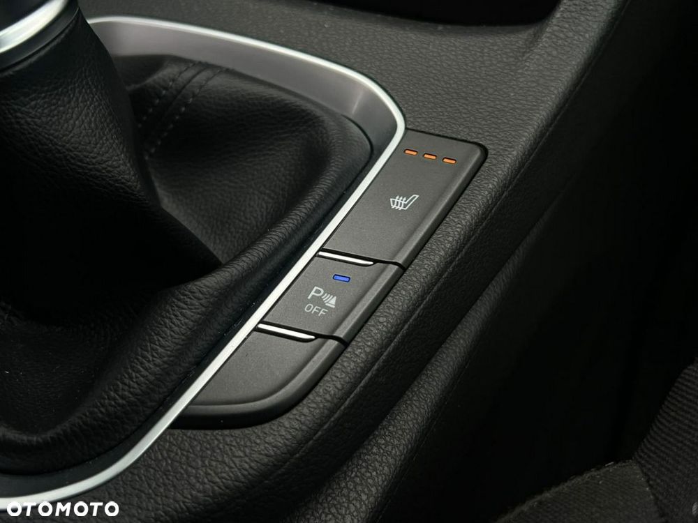 Hyundai i30 - 25