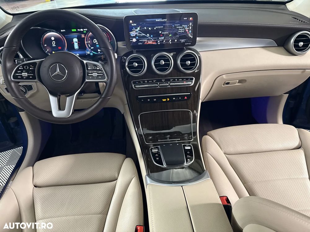 Mercedes-Benz GLC - 10