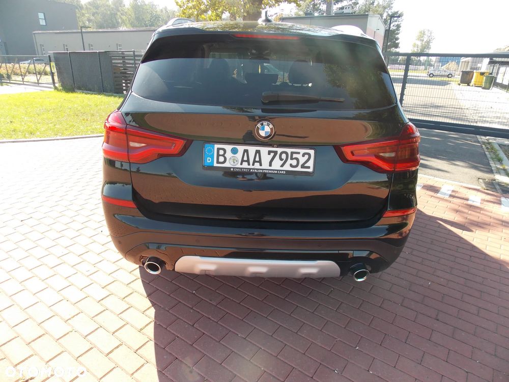 BMW X3 xDrive20d Business Edition sport - 4