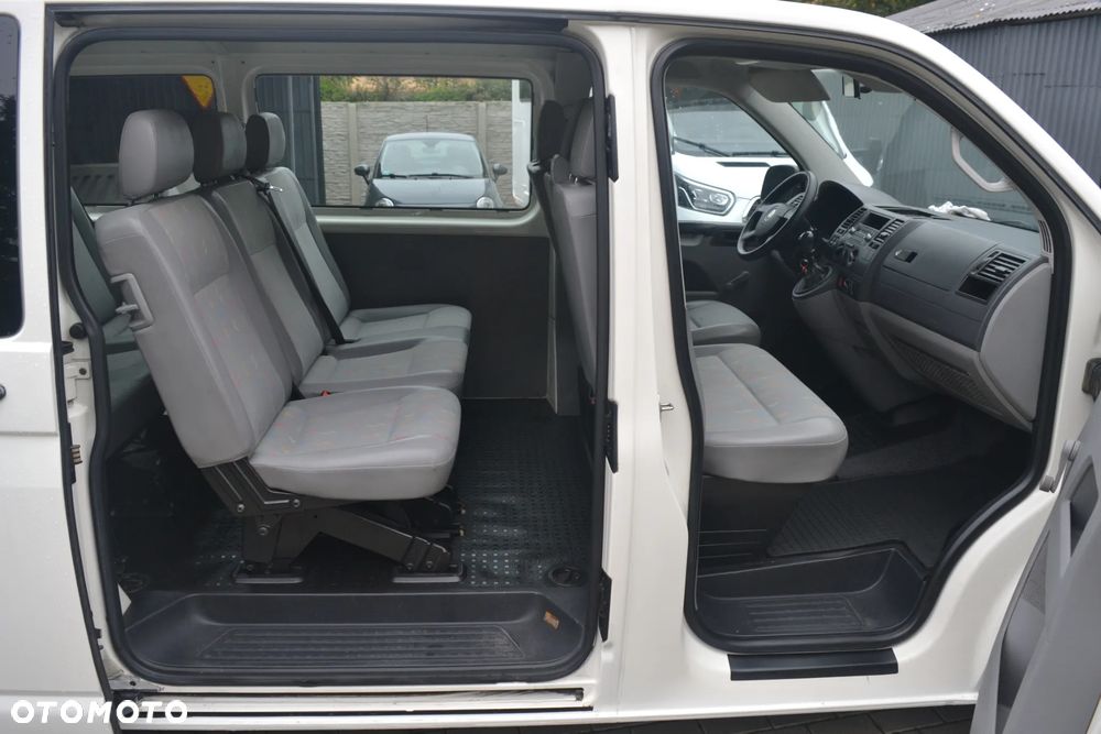 Volkswagen Transporter - 14