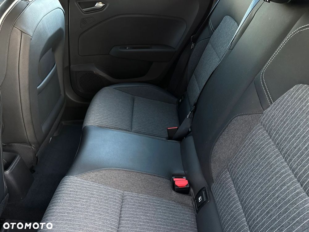 Renault Clio 1.0 TCe Intens - 32