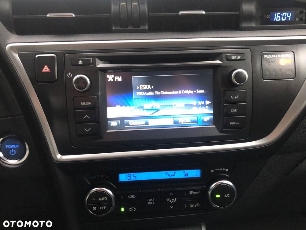 Toyota Auris - 19