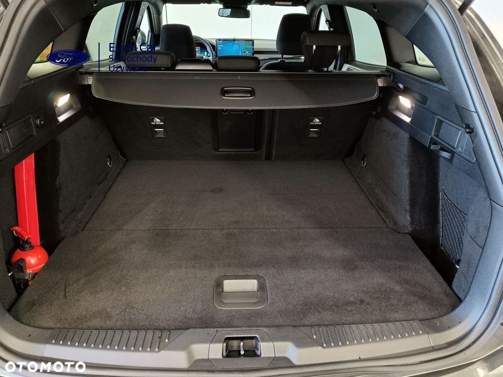 Ford Focus 1.0 EcoBoost mHEV ST-Line X - 8