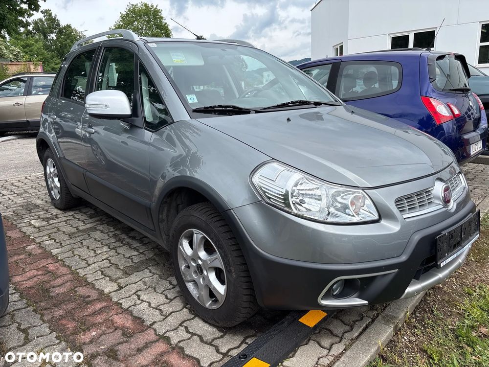 Fiat Sedici 1.6 16V 4x4 Emotion - 1
