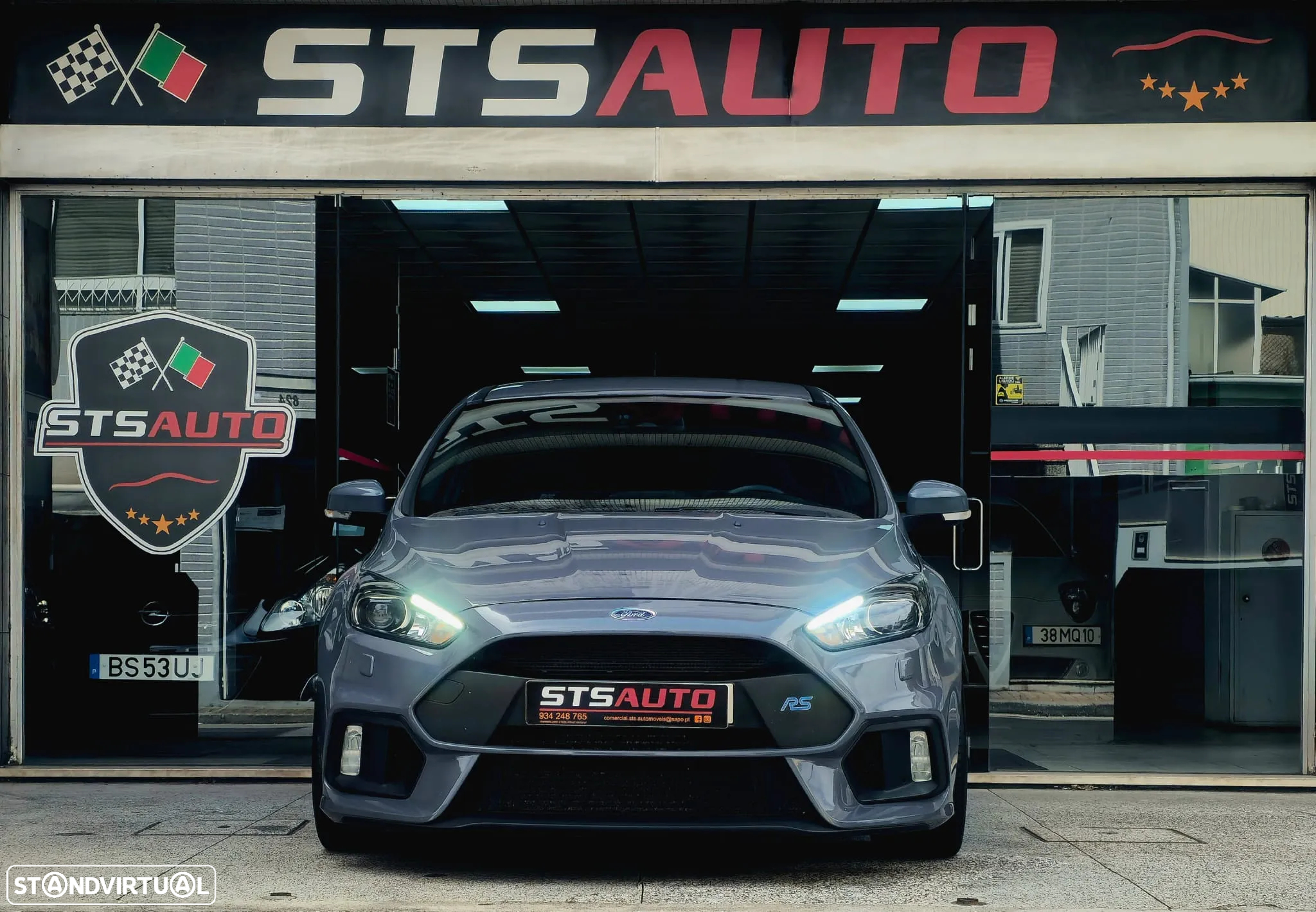 Ford Focus 2.3 EcoBoost RS - 10