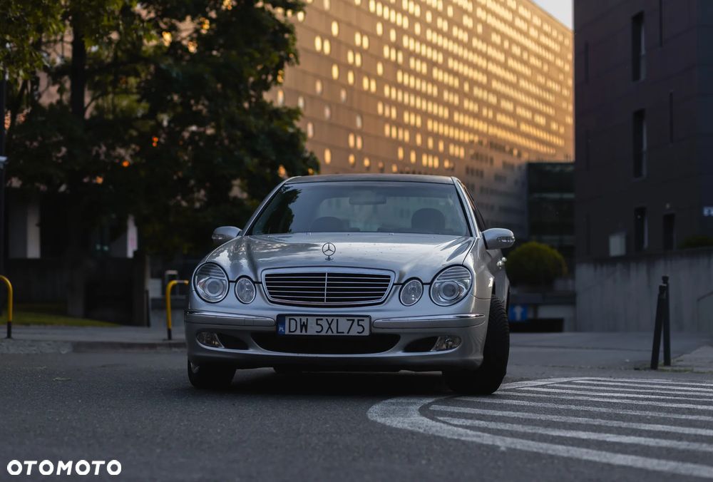 Mercedes-Benz Klasa E 220 CDI Automatik Elegance - 4