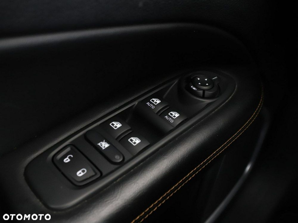Jeep Compass 2.0 MJD Limited 4WD S&S - 33