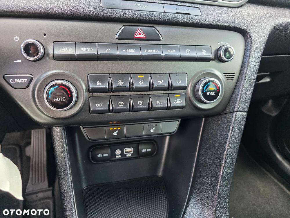 Kia Sportage 1.6 GDI L 2WD - 9